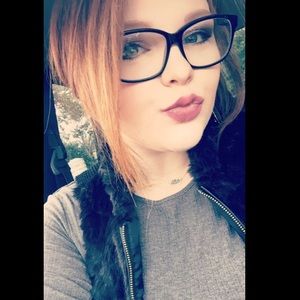 Meet your Posher, Paige